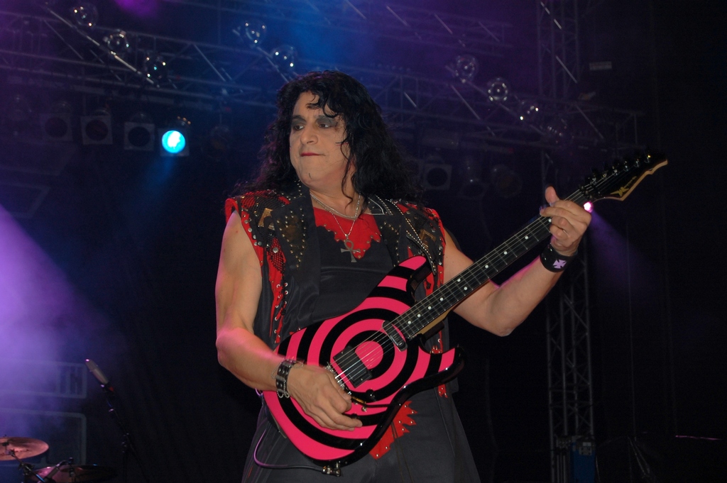 3 Twisted Sister 53.jpg